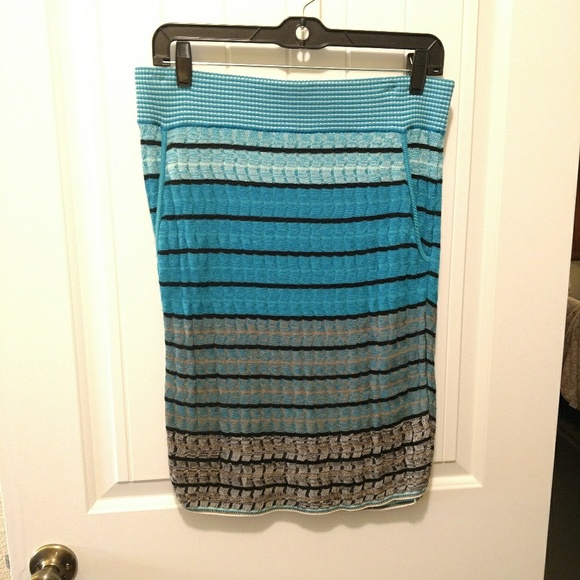Knit skirt - Picture 4 of 5